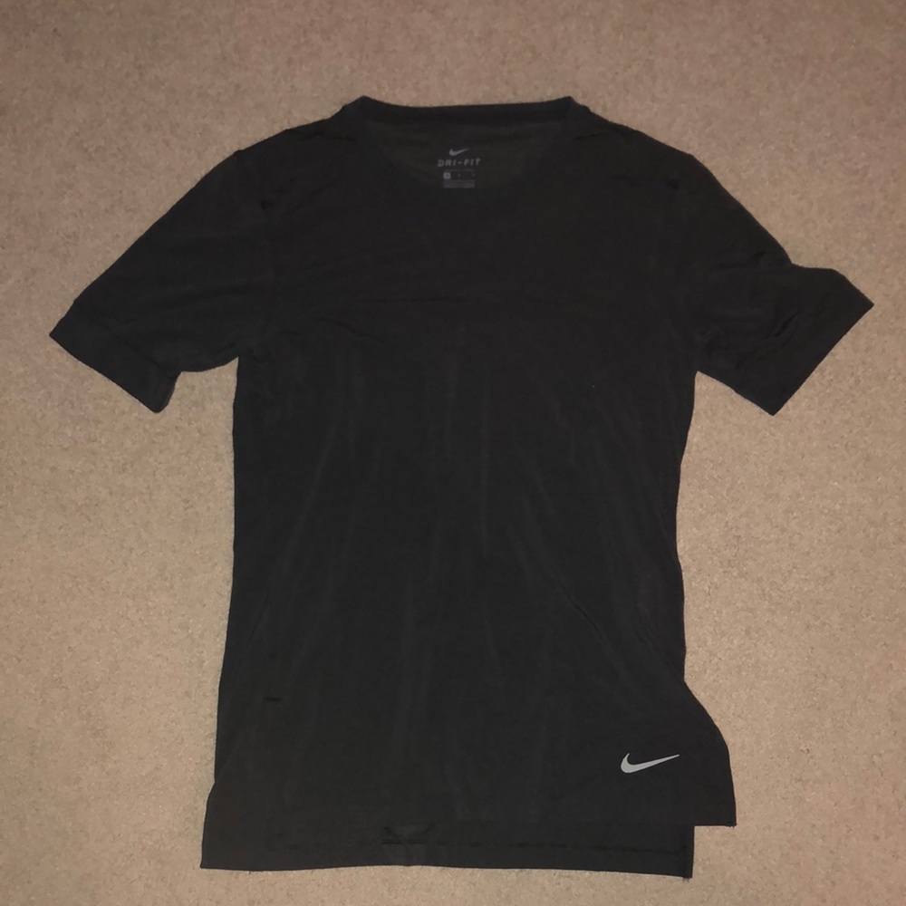 nike workout dri-fit tee